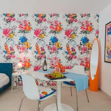 And Mercato Whit Terrace *