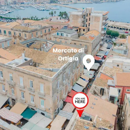 And Mercato Whit Terrace Siraküza